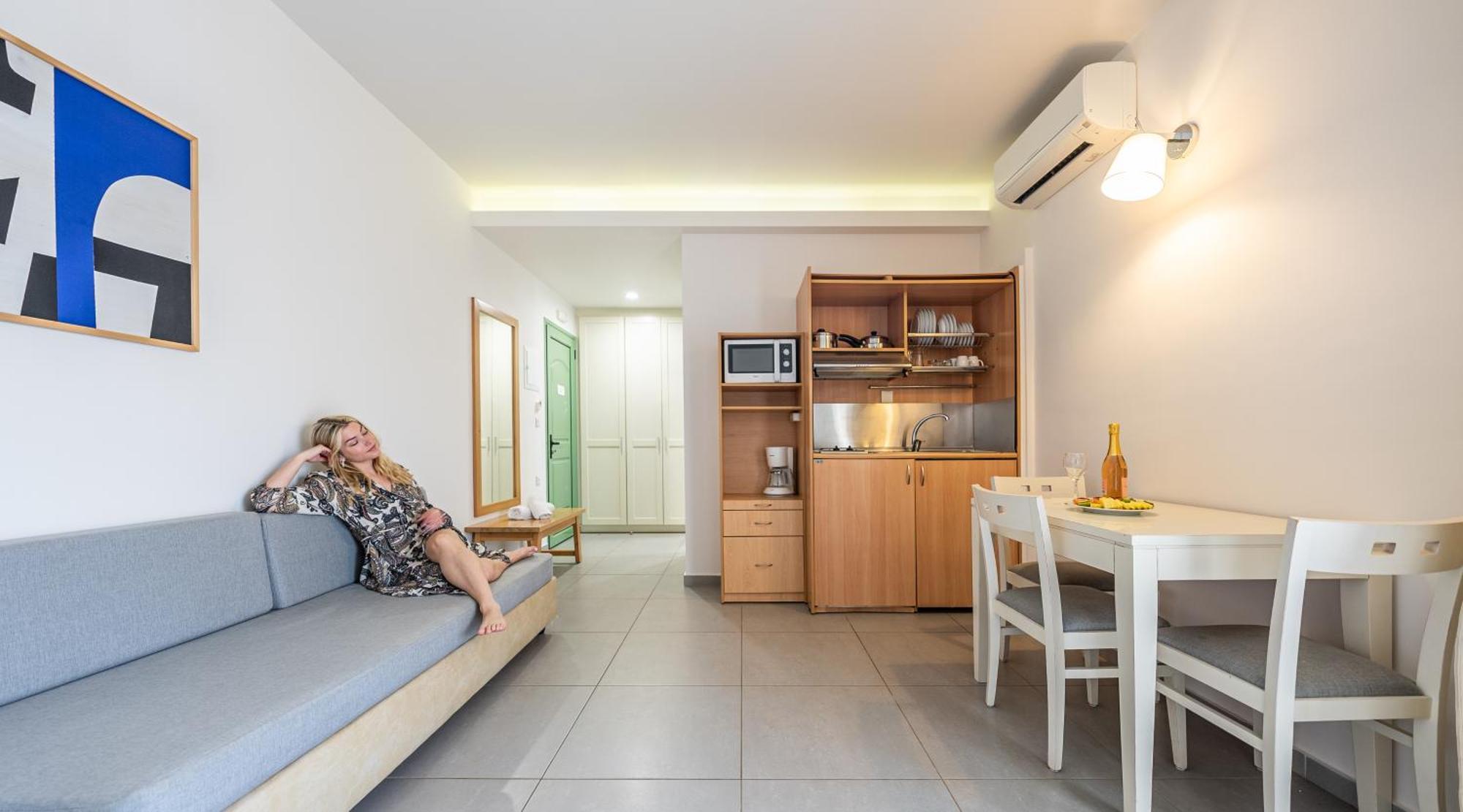 Erato Hotel Adults Only By Smile Hotels Platanés Екстериор снимка